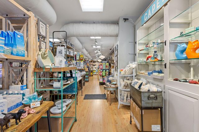 193 Commercial Street, Provincetown, MA 02657