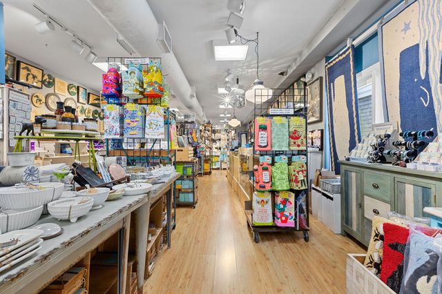193 Commercial Street, Provincetown, MA 02657