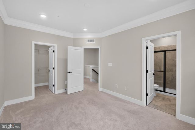 4211 LAPLATA AVE, Baltimore, MD 21211