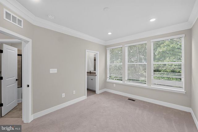 4211 LAPLATA AVE, Baltimore, MD 21211