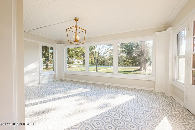 1114 MOREAU DRIVE, Jefferson City, MO 65101