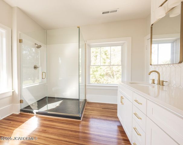 1114 MOREAU DRIVE, Jefferson City, MO 65101