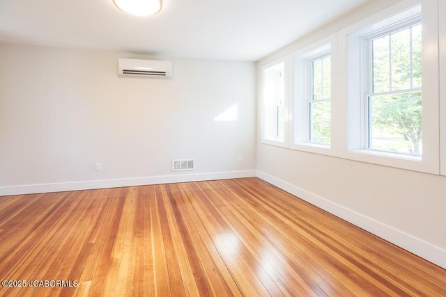 1114 MOREAU DRIVE, Jefferson City, MO 65101