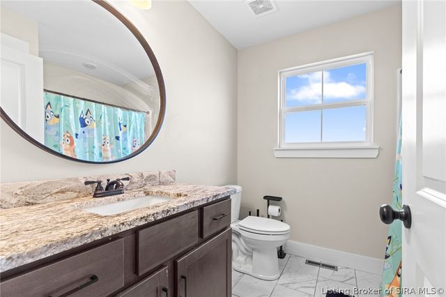 5245 Tallahala Street, Sellersburg, IN 47172