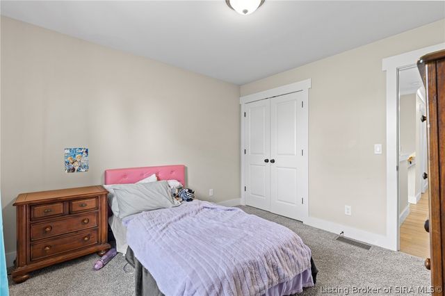 5245 Tallahala Street, Sellersburg, IN 47172