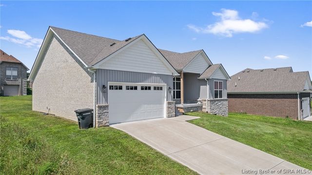 5245 Tallahala Street, Sellersburg, IN 47172