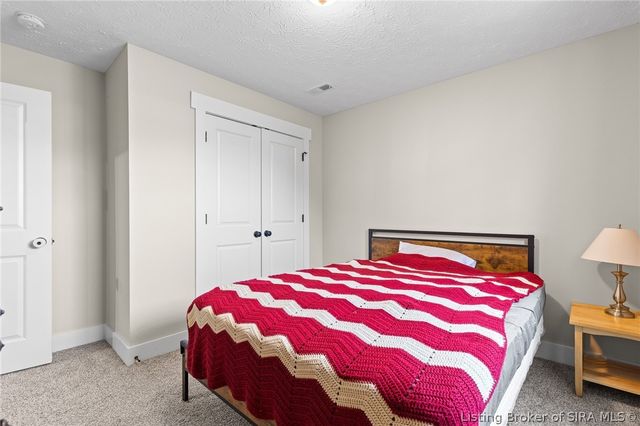5245 Tallahala Street, Sellersburg, IN 47172