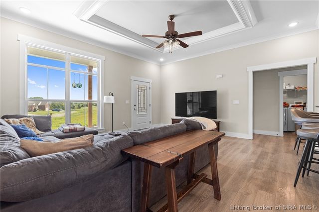 5245 Tallahala Street, Sellersburg, IN 47172