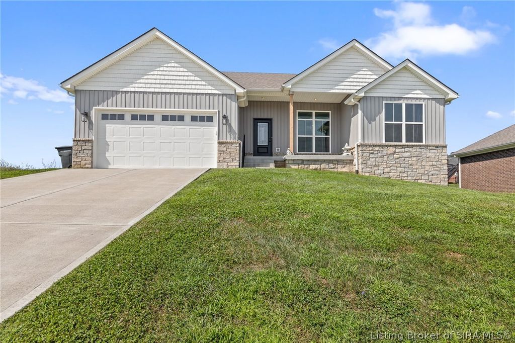 5245 Tallahala Street, Sellersburg, IN 47172