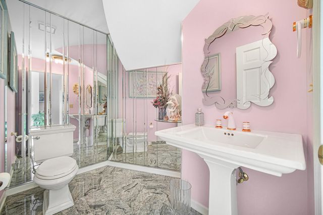 1224 Muirfield Drive, Schererville, IN 46375