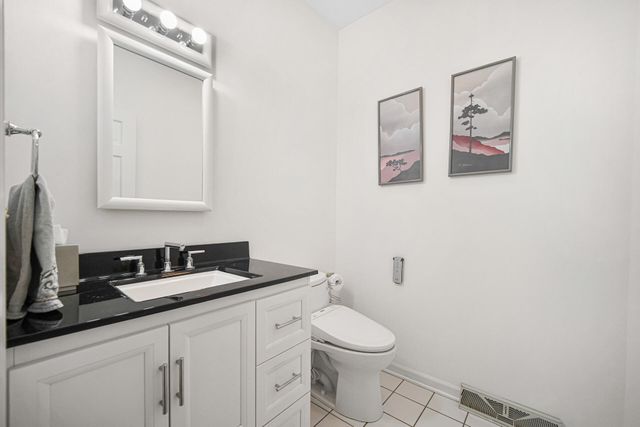 1224 Muirfield Drive, Schererville, IN 46375