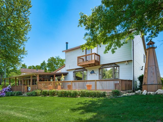 4 Cadillac Drive, Senecaville, OH 43780