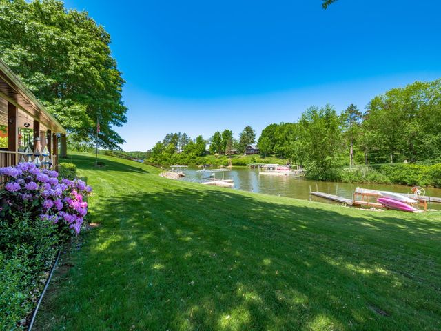 4 Cadillac Drive, Senecaville, OH 43780