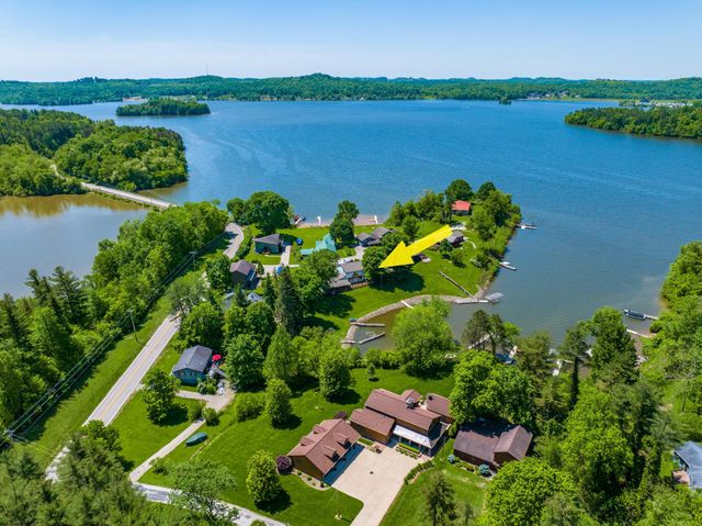 4 Cadillac Drive, Senecaville, OH 43780