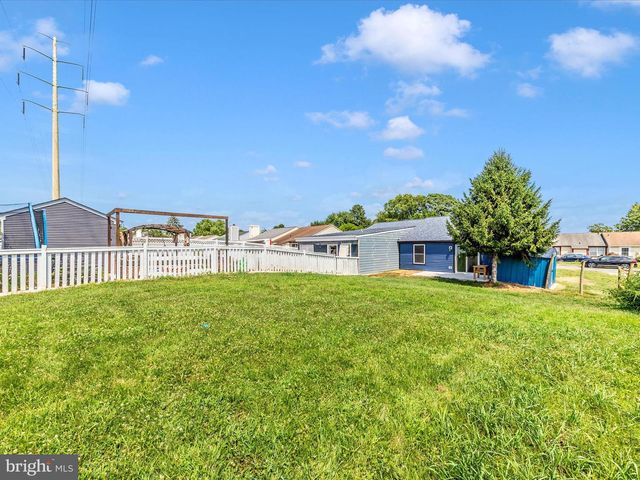 823 CHADWICK CIR, Frederick, MD 21701
