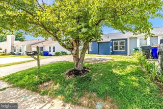823 CHADWICK CIR, Frederick, MD 21701