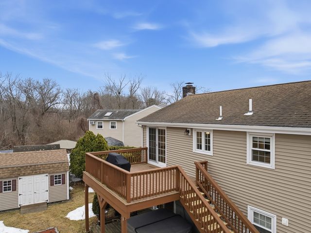 20 Jennifer Ln, Peabody, MA 01960