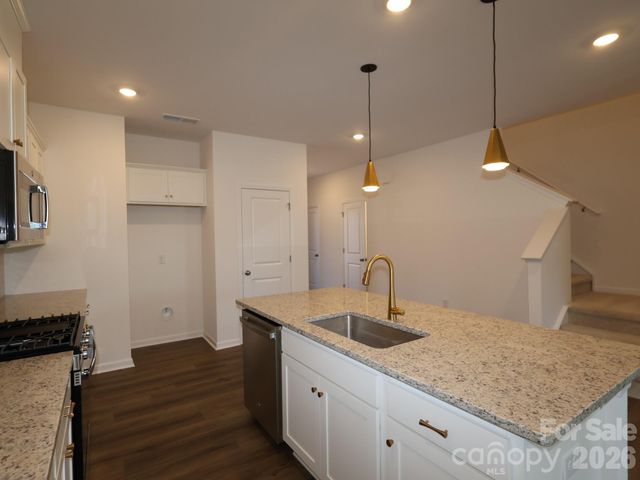 2716 Yeager Drive NW, Concord, NC 28027