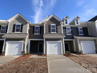 2716 Yeager Drive NW, Concord, NC 28027