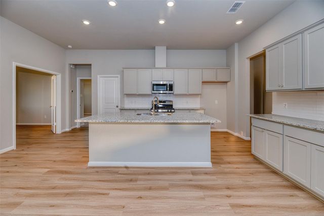 21126 Sunlight Grove Drive, Bonney, TX 77583