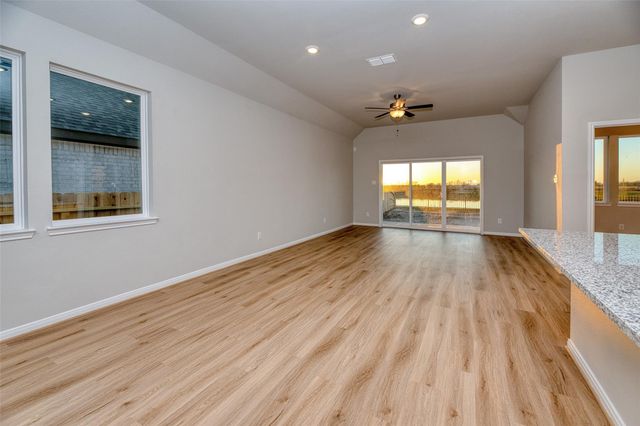 21126 Sunlight Grove Drive, Bonney, TX 77583