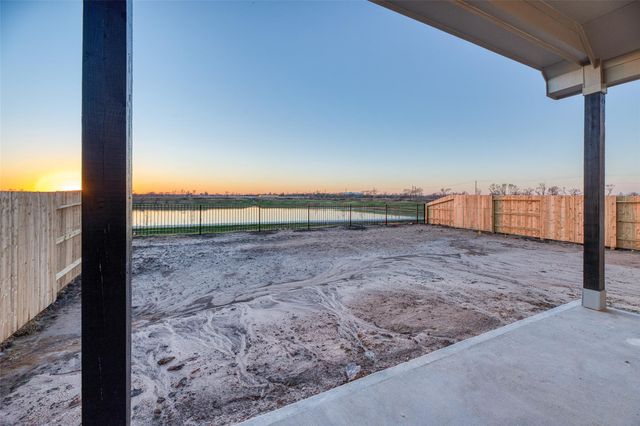 21126 Sunlight Grove Drive, Bonney, TX 77583