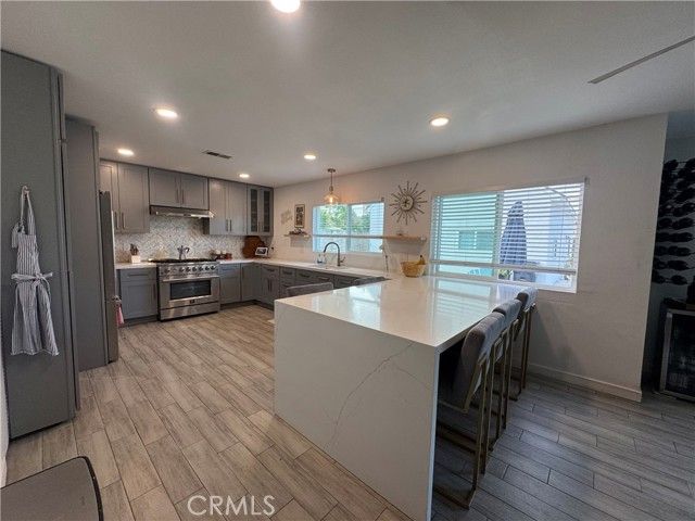 18861 Fairhaven, Santa Ana, CA 92705