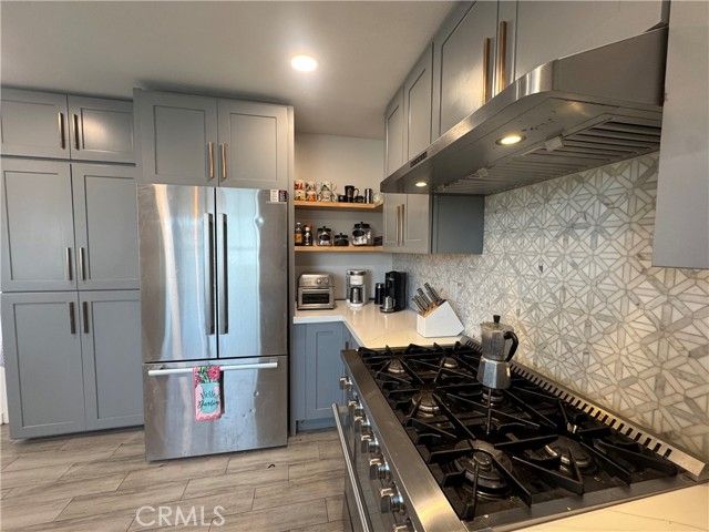 18861 Fairhaven, Santa Ana, CA 92705