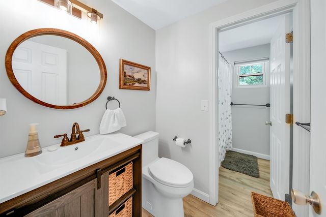 20 Cimmarron Drive, Nashua, NH 03062
