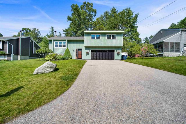 20 Cimmarron Drive, Nashua, NH 03062