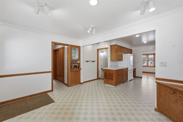 318 22nd Street NE, Cedar Rapids, IA 52402