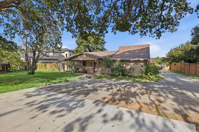 6704 Herbert Road, Colleyville, TX 76034