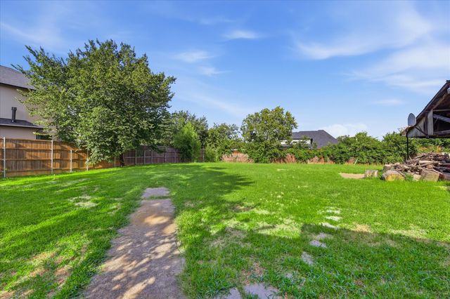 6704 Herbert Road, Colleyville, TX 76034