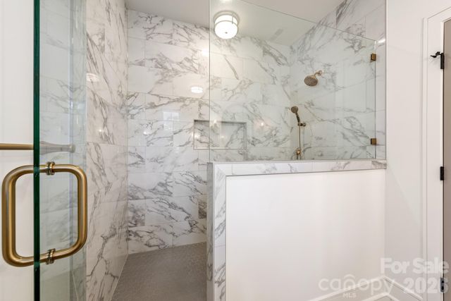4409 Castleton Road, Charlotte, NC 28211