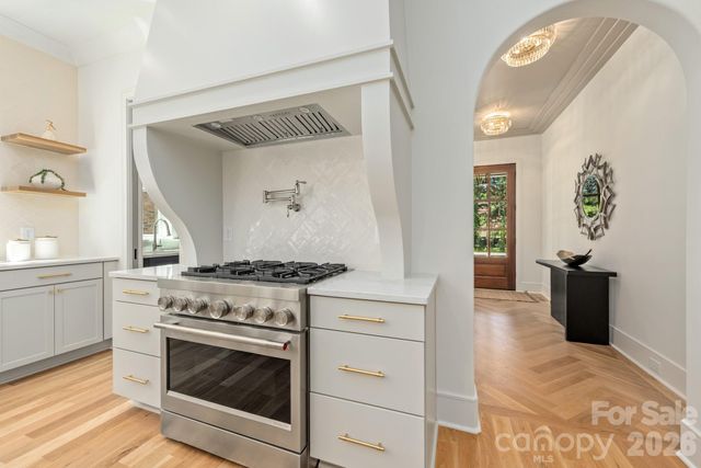 4409 Castleton Road, Charlotte, NC 28211