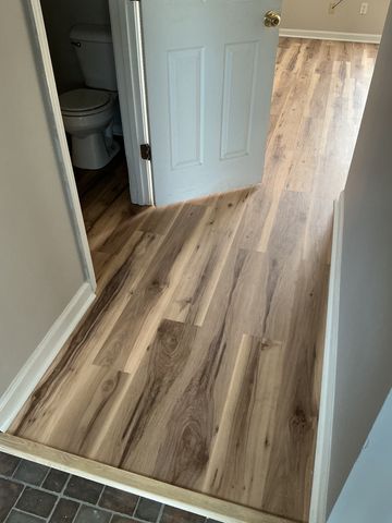 1431 Benley St, Murfreesboro, TN 37130