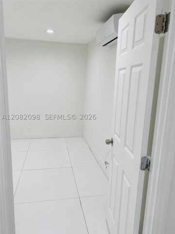 3335 SW 26th St 3335, Miami, FL 33133