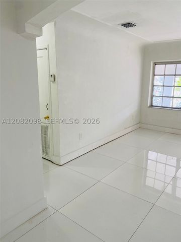 3335 SW 26th St 3335, Miami, FL 33133