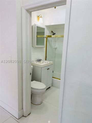 3335 SW 26th St 3335, Miami, FL 33133