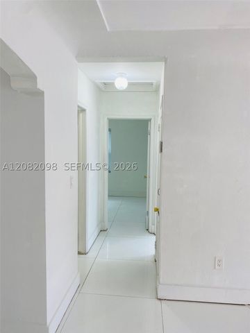 3335 SW 26th St 3335, Miami, FL 33133