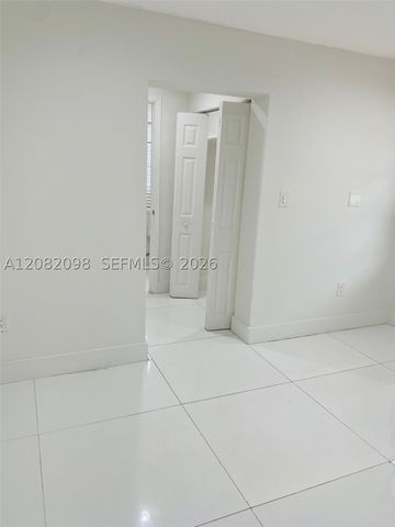 3335 SW 26th St 3335, Miami, FL 33133