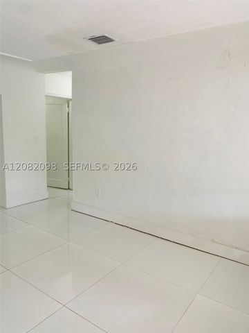 3335 SW 26th St 3335, Miami, FL 33133