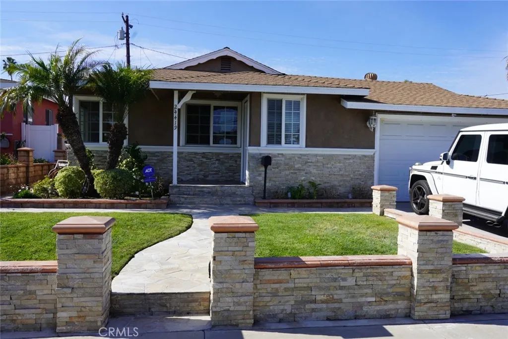 24419 Marine, Carson, CA 90745