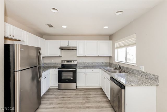 1990 Cobra Court, Las Vegas, NV 89142