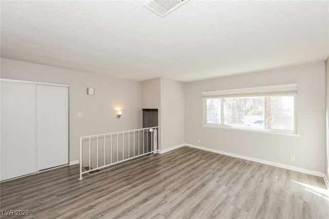 1990 Cobra Court, Las Vegas, NV 89142