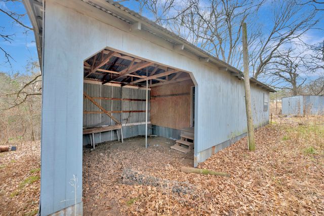 304 Hcr 1433, Covington, TX 76636