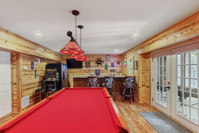 314 Commonwealth Road, Mount Pleasant, SC 29466