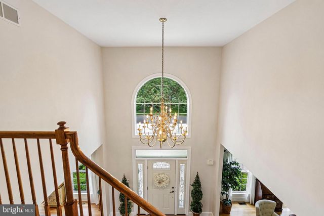 79 MILBOB DR, Ivyland, PA 18974