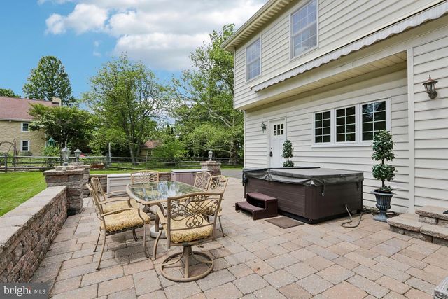 79 MILBOB DR, Ivyland, PA 18974