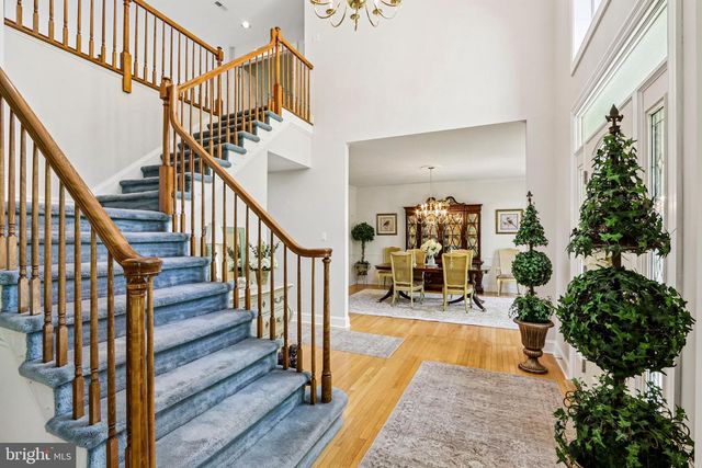 79 MILBOB DR, Ivyland, PA 18974